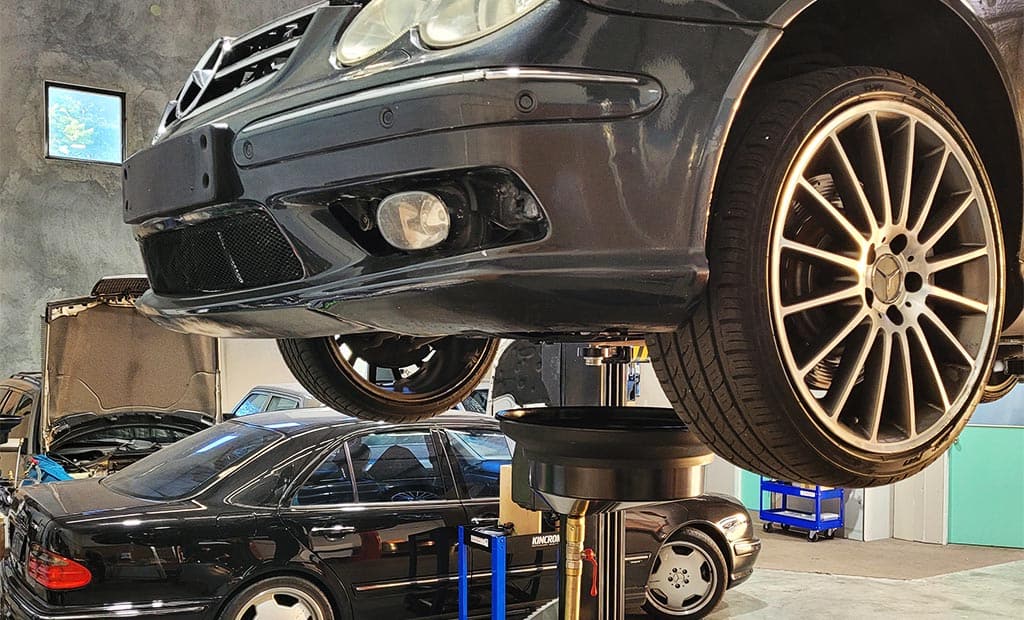 Mercedes Oil Change
